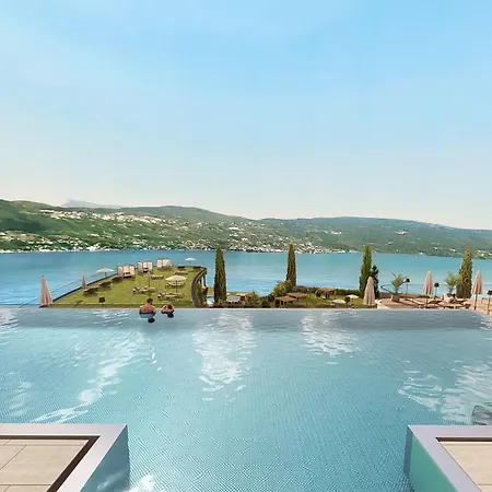 Stroblhof Garda Active Family 5* Gargnano
